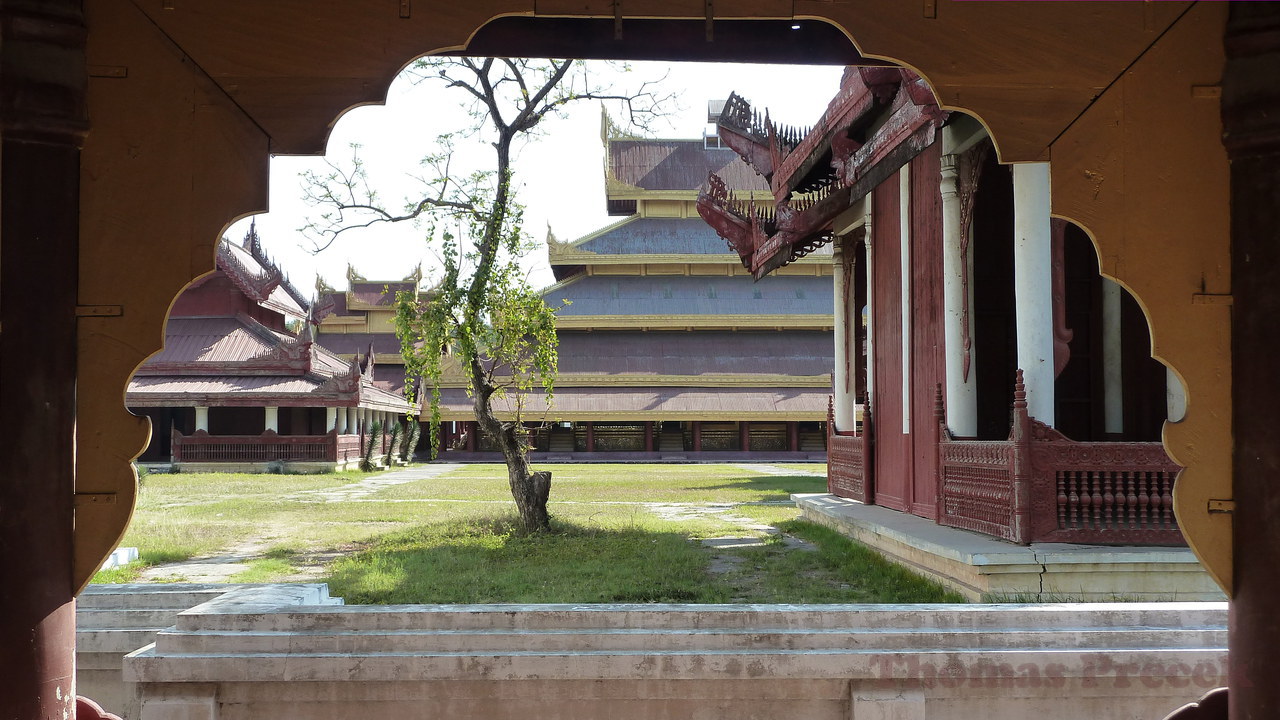  003.  Mandalay_2011-Mandalay Palace