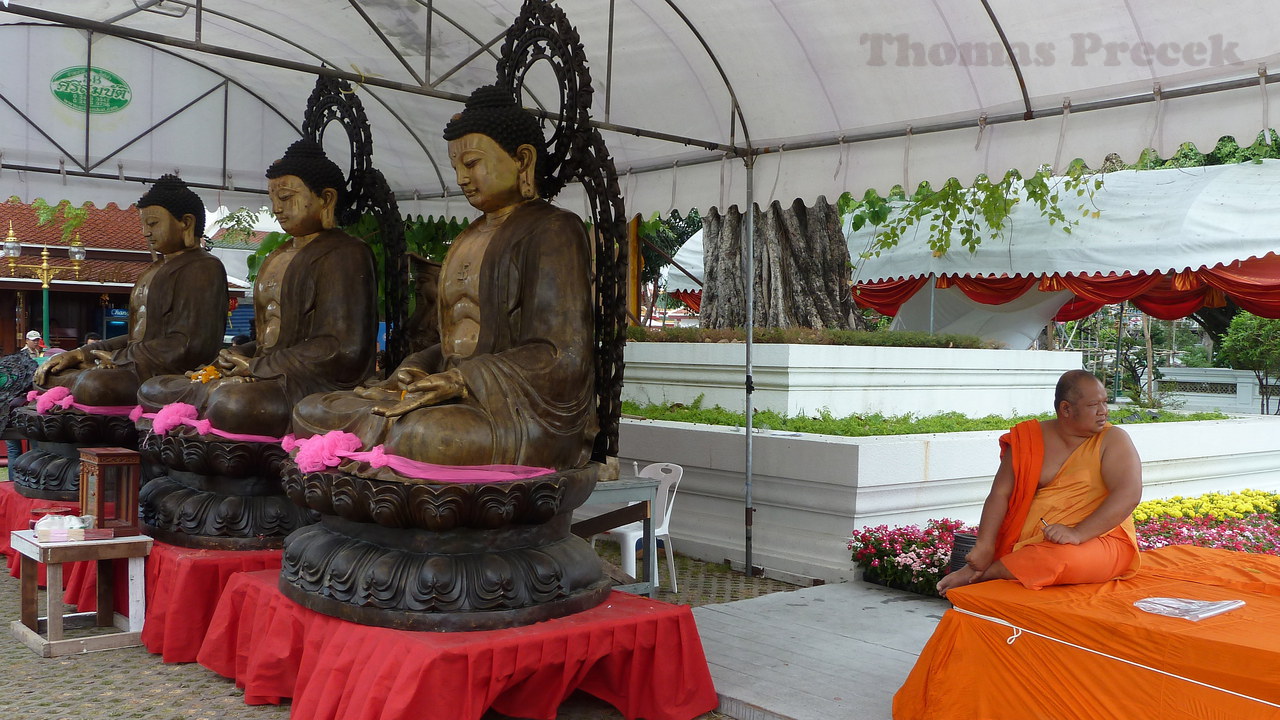  015.  Bangkok_2011-Wat Arum Ratcha Wararam
