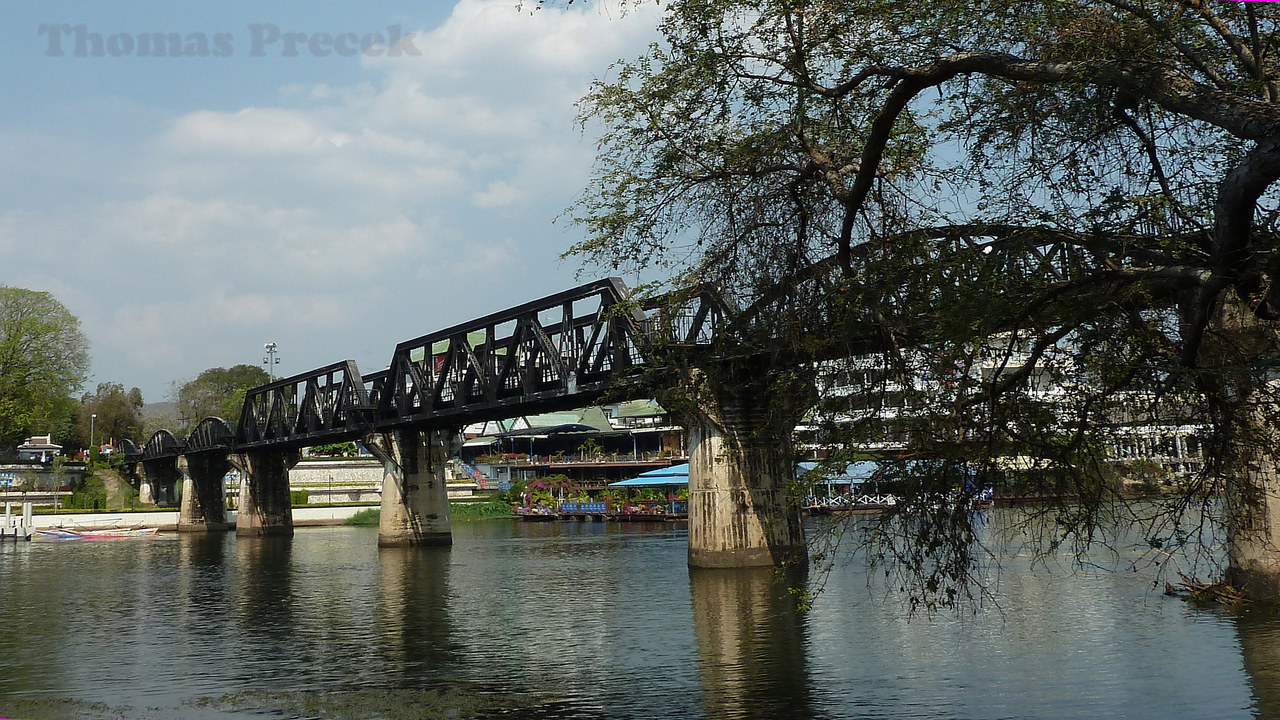  001.  Kanchanaburi_2011-The bridge over river Kwait