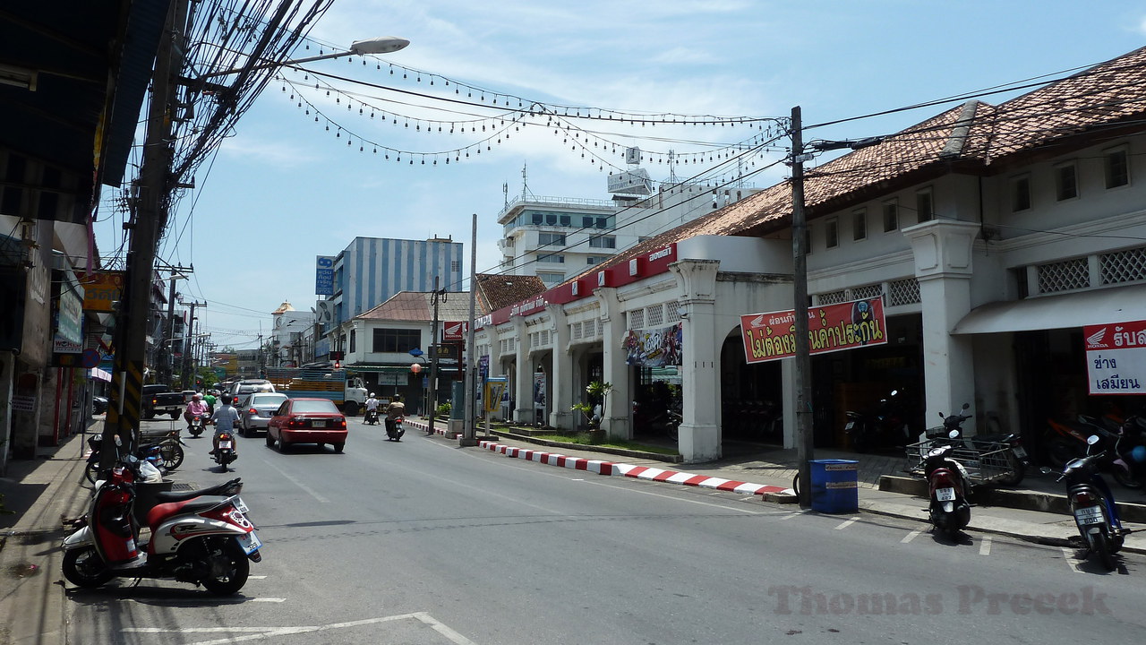  002. Phuket Town_2011