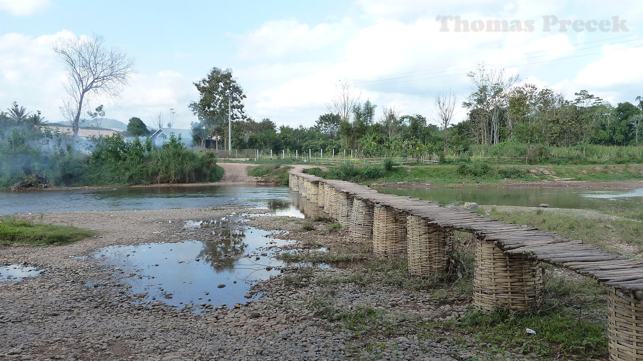  002.  Luang Nan Tha_2011