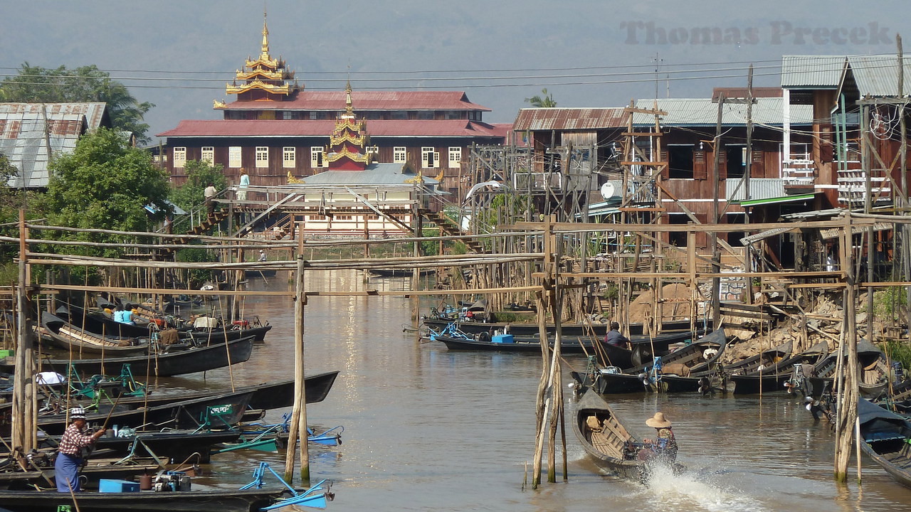  012. Inle lake_2011