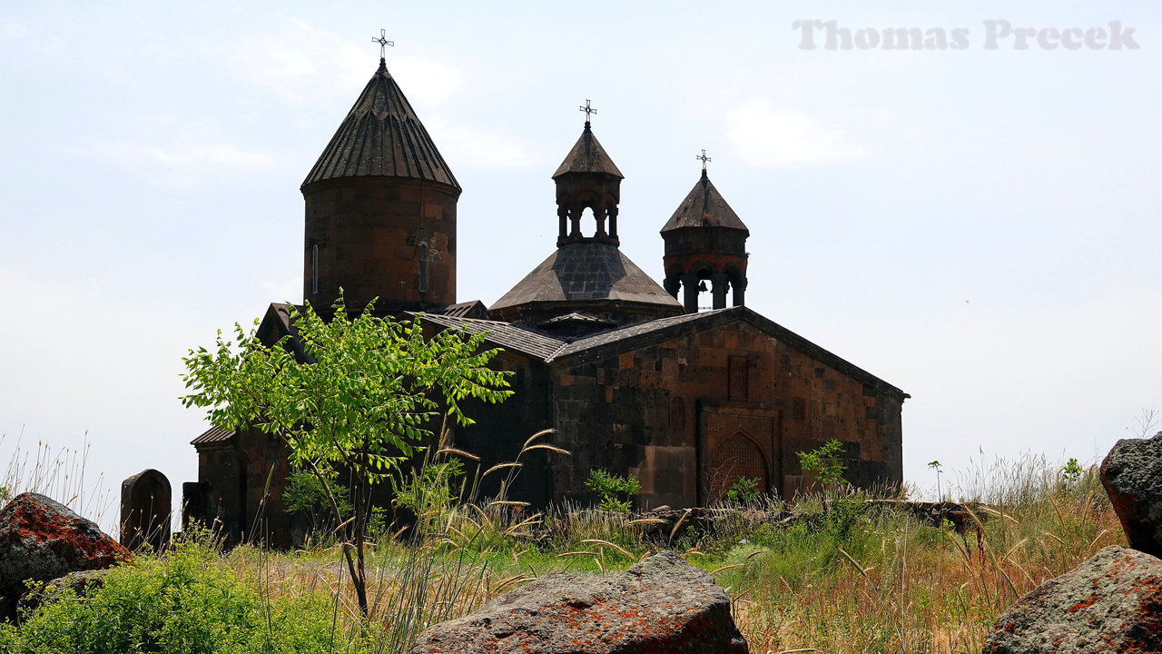 002  Saghmosavank Monastery_2019